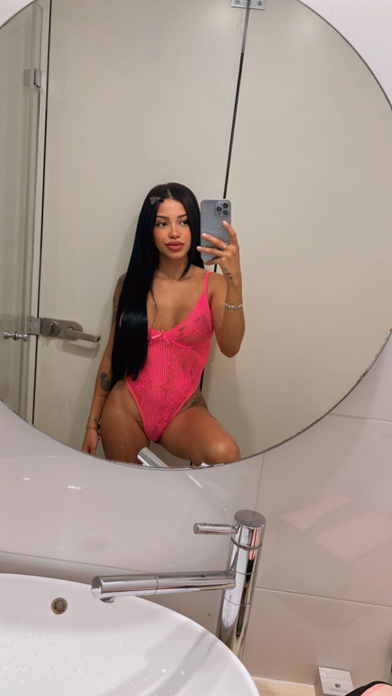 BettySEXSEX1 Female,Tall,Spanish,D cup,Men